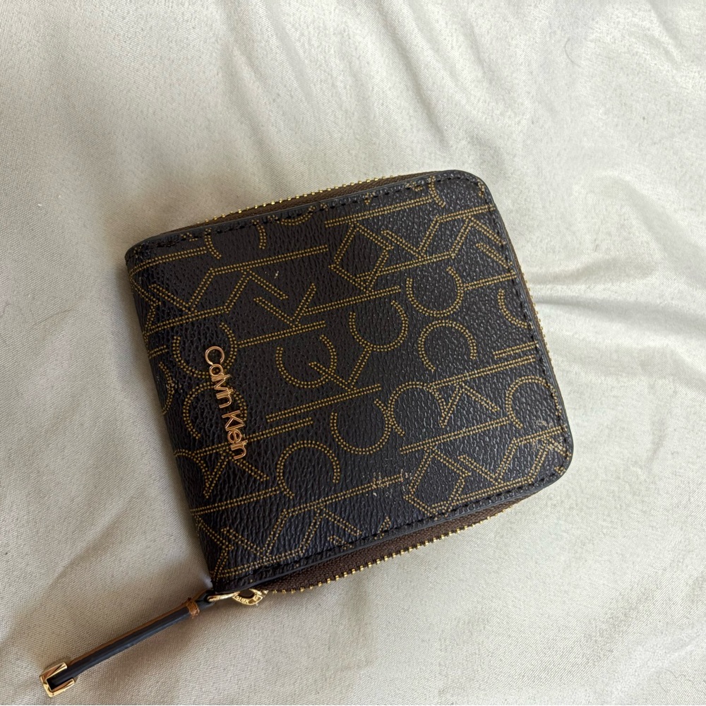 Calvin Klein Black and Gold Compact Wallet